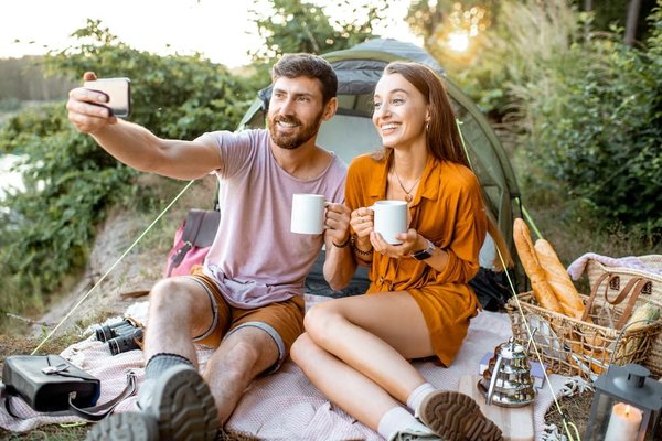 Comment le camping Artaudois s'engage-t-il en faveur de l'environnement ?