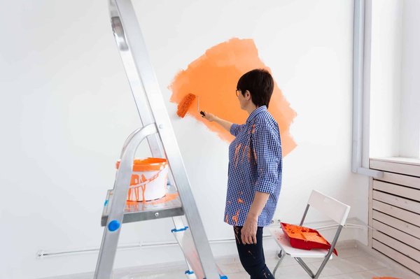 Trouver le meilleur peintre : conseils et astuces pour embellir votre espace